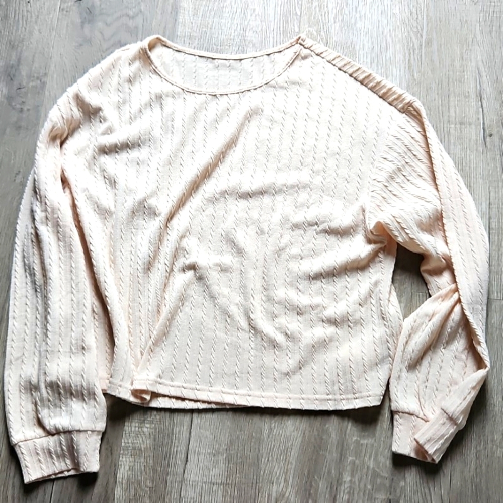 Women's Cream Lounge Set - Picture 2 of 5